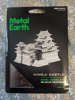 NWT Metal Earth Himeji Castle